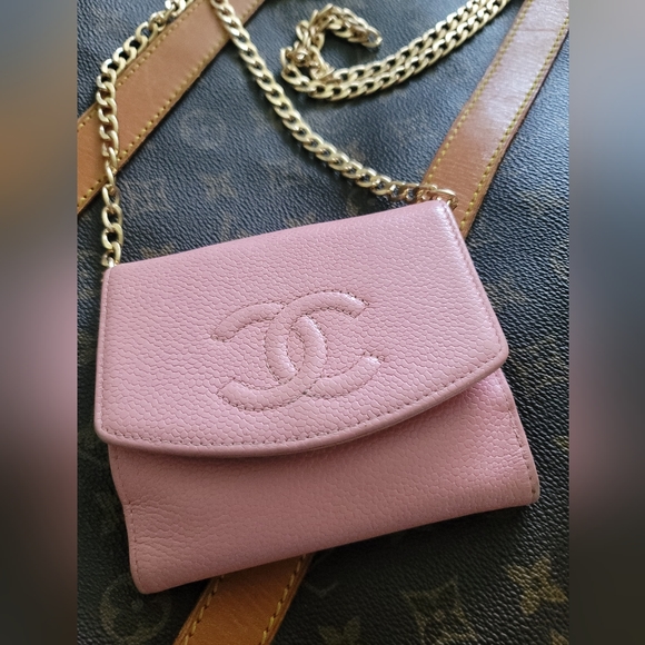 CHANEL Caviar Leather Bubblegum Barbie Pink Pastel Wallet WOC - Picture 1 of 13